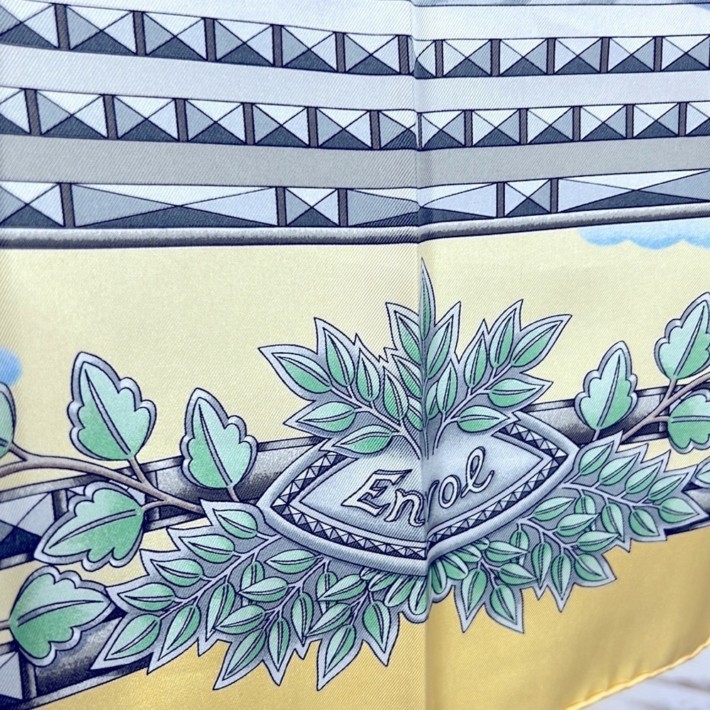 Herme's l Envol Silk Scarf by Joachim Metz 90cm Twill Buttercup Yellow NWOT - Picture 4 of 9